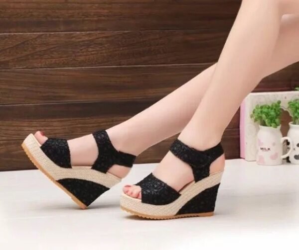 Flat bottom high heel sandals - Image 8