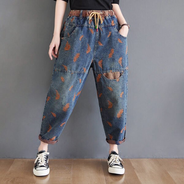 Women's Fashion Loose Slim Casual Jeans - Image 4